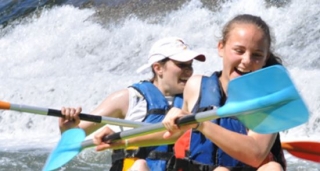 Diversión en canoa kayak 